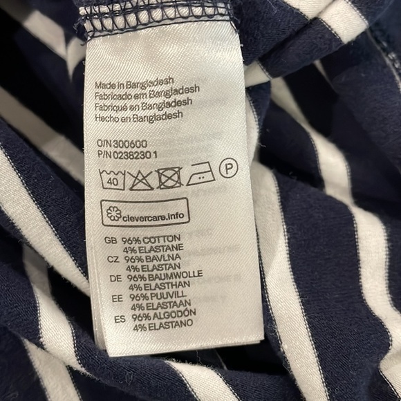 H&M Short Sleeve Top - Picture 4 of 7